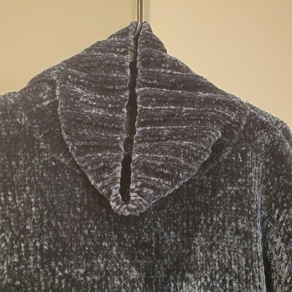 Cynthia Rowely sweater size S - Picture 2 of 8